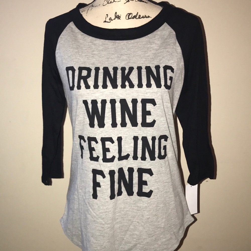 Drinking Wine Feeling FineGraphic T-shirt